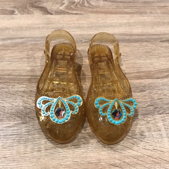 SOLD - Picture 2 of 3